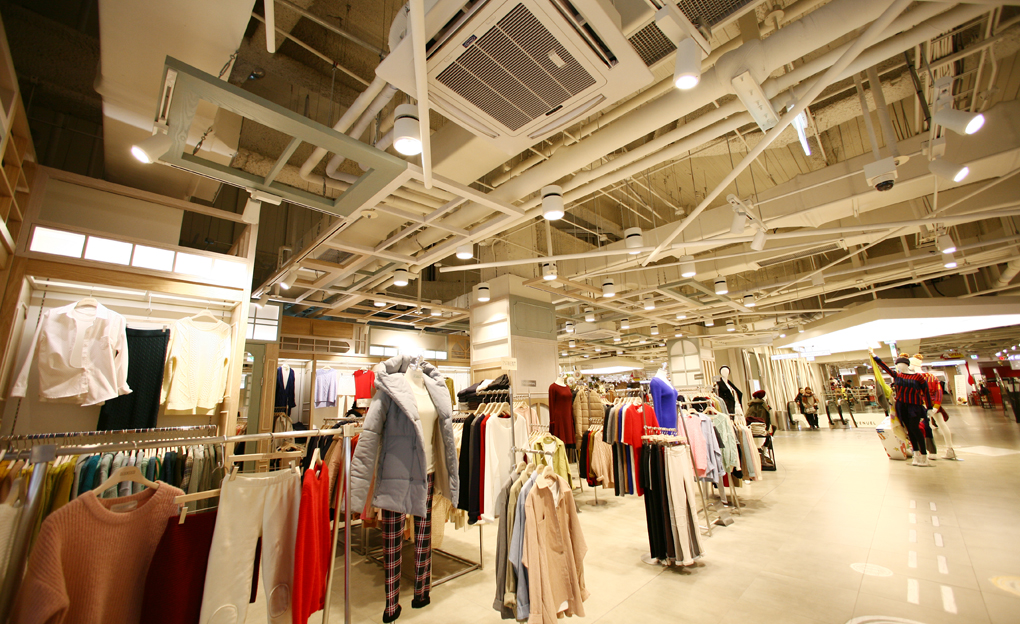 Lotte Avenuel Main Store