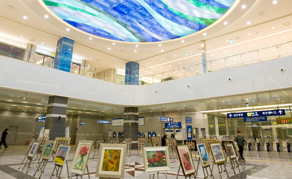 Wangsimni Station